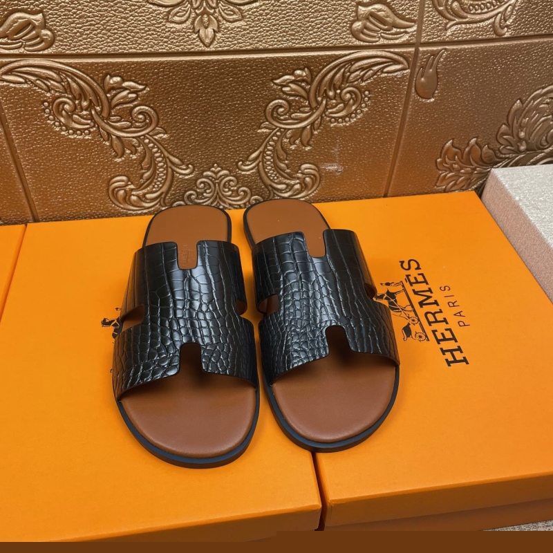 H**mes slippers